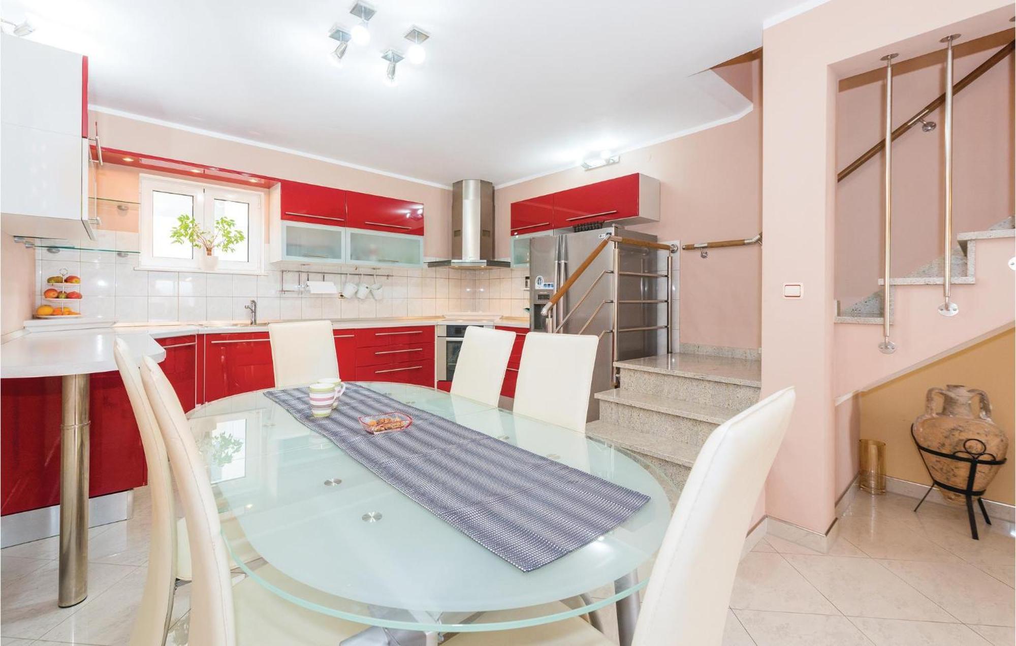 Nice Home In Sibenik With Kitchen Dış mekan fotoğraf